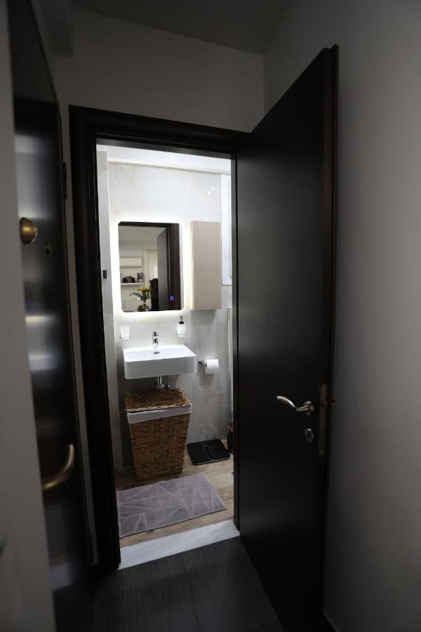 La Larissa Luxury Apartments Thetis Экстерьер фото