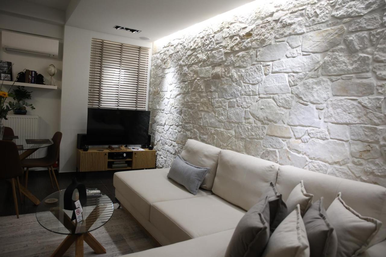 La Larissa Luxury Apartments Thetis Экстерьер фото