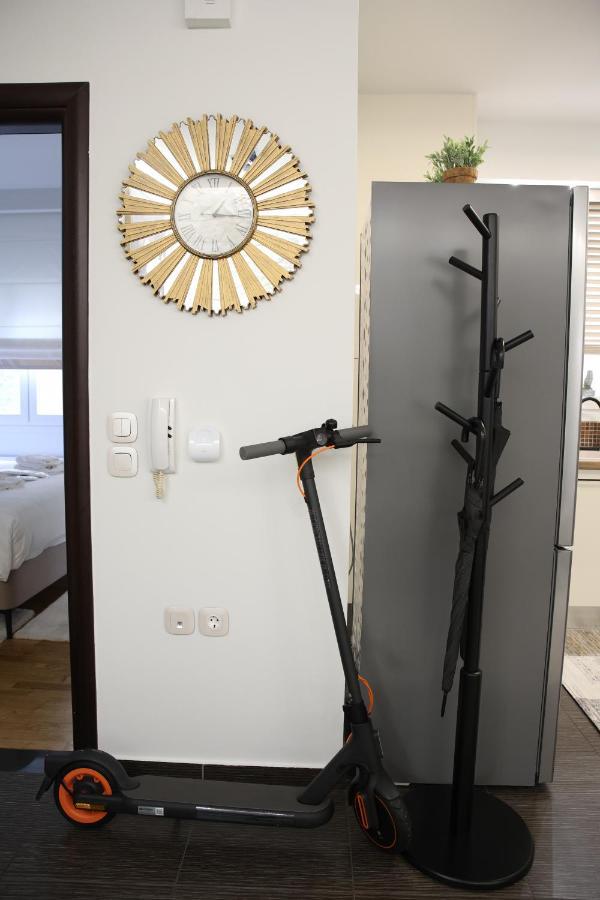 La Larissa Luxury Apartments Thetis Экстерьер фото